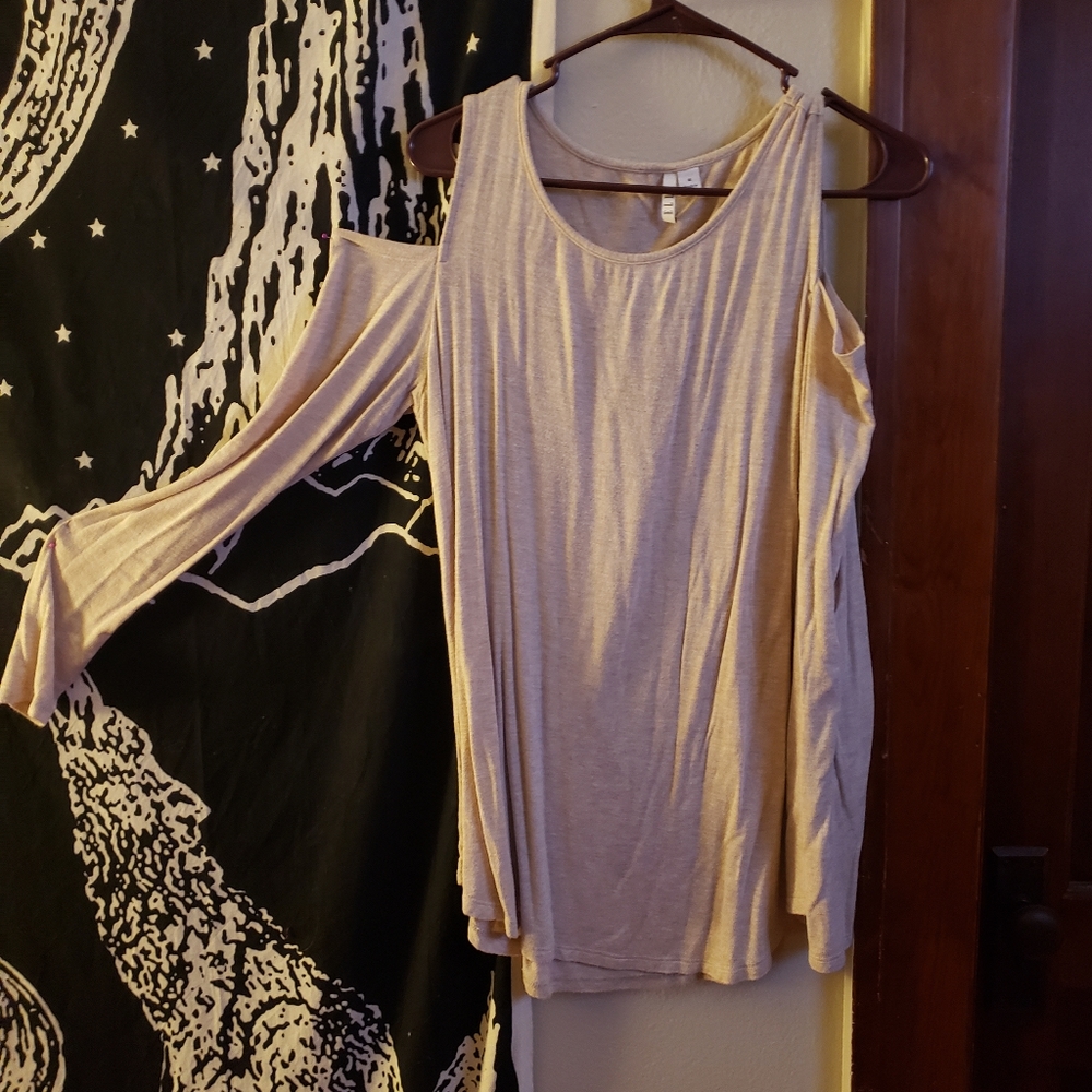 Elle brand medium Women's top shoulder-less